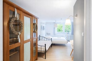 1 dormitorio, cuna de viaje, wifi