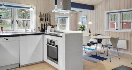 Beautiful home in Nexø with kitchen