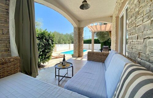 Schönes Zuhause in Dobropoljana