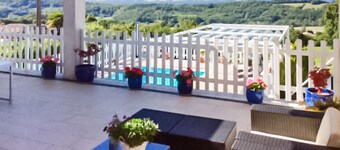 Amazing home in Arnaud-Guilhem