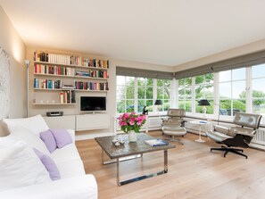 Immagine non classificata, 2 di 11, pulsante