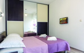 3 Schlafzimmer, Zimmersafe, kostenloses WLAN, Bettwäsche
