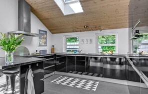 Kühlschrank, Herdplatte, Geschirrspüler