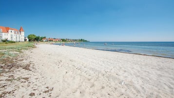 Plage à proximité, pêche sur place