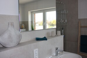 Botón de imagen sin clasificar, 2 de 32