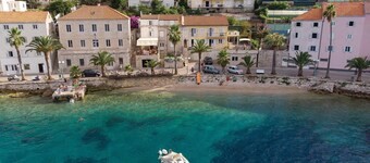 3 bedroom awesome home in Pelegrin