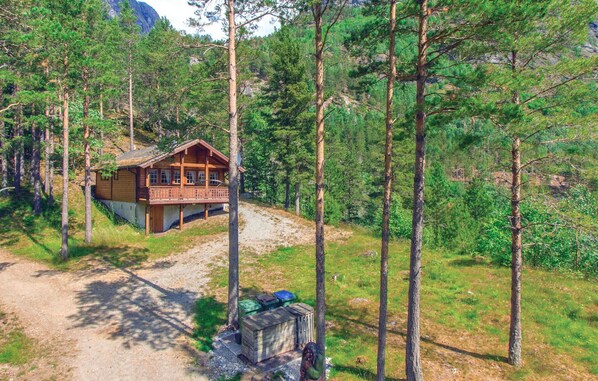 Exterior - Cozy home in Hjelledalen with sauna (Hjelledalen)