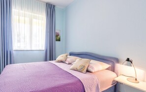 4 chambres, accès au Wi-Fi (inclus), literie fournie