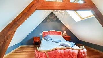 3 bedrooms, travel cot, free WiFi