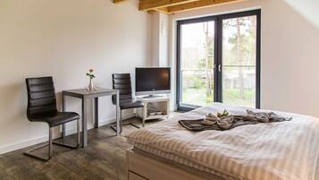 4 Schlafzimmer, Zimmersafe, Bügeleisen/Bügelbrett, Reisekinderbett