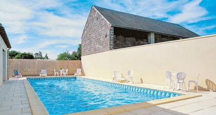 5 bedroom awesome home in Louzy