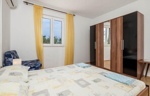 3 habitaciones, wifi gratis y ropa de cama 