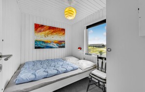 3 bedrooms, travel crib - Lovely home in Hvide Sande with kitchen (Hvide Sande)