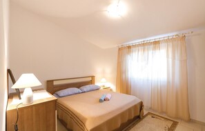 3 Schlafzimmer, kostenloses WLAN, Bettwäsche