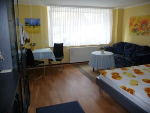 1 habitación, cuna de viaje, wifi y ropa de cama 