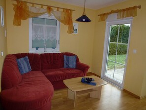 Unclassified image, 5 of 7, button