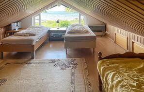 2 bedrooms, free WiFi - 2 bedroom gorgeous home in Sölvesborg (Sölvesborg)