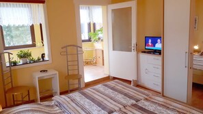 3 quartos, cofres nos quartos, berço de viagem, Wi-Fi
