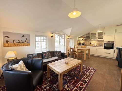 Apartment 03 with fireplace, balcony & sea view - A: Haus Strandkiefer - close to the beach