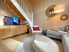 Tv och eldstad