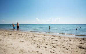 Beach nearby, fishing - Awesome home in Haderslev with sauna (Haderslev)