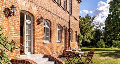 Krähennest - Schloss Pütnitz - Canoe special from 4 nights (Jan 06 to April 29)