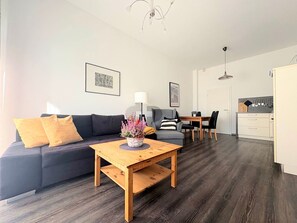 Luokittelematon kuva, 3 kautta 10, painike