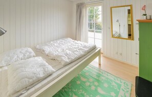 2 camere, culla da viaggio, Wi-Fi gratuito