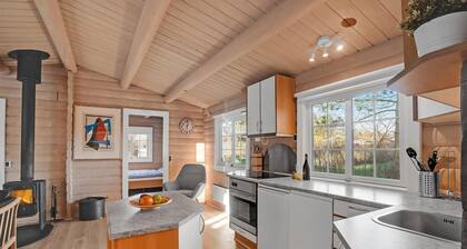 Beautiful home in Farsø with kitchen