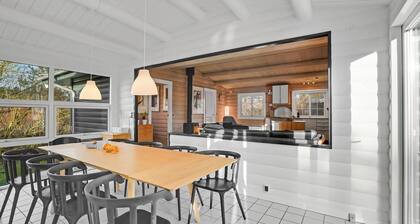 Beautiful home in Farsø with kitchen