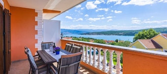 Holiday apartment with balcony