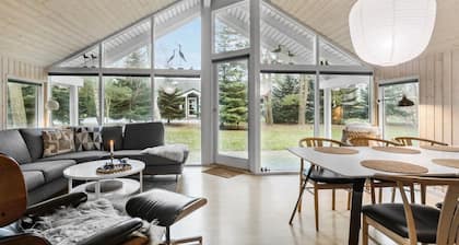 Stunning home in Væggerløse with sauna