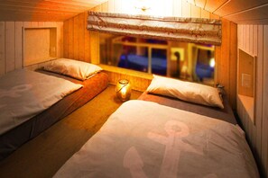 4 soveværelser, pengeskab på værelset, weekendseng, Wi-Fi