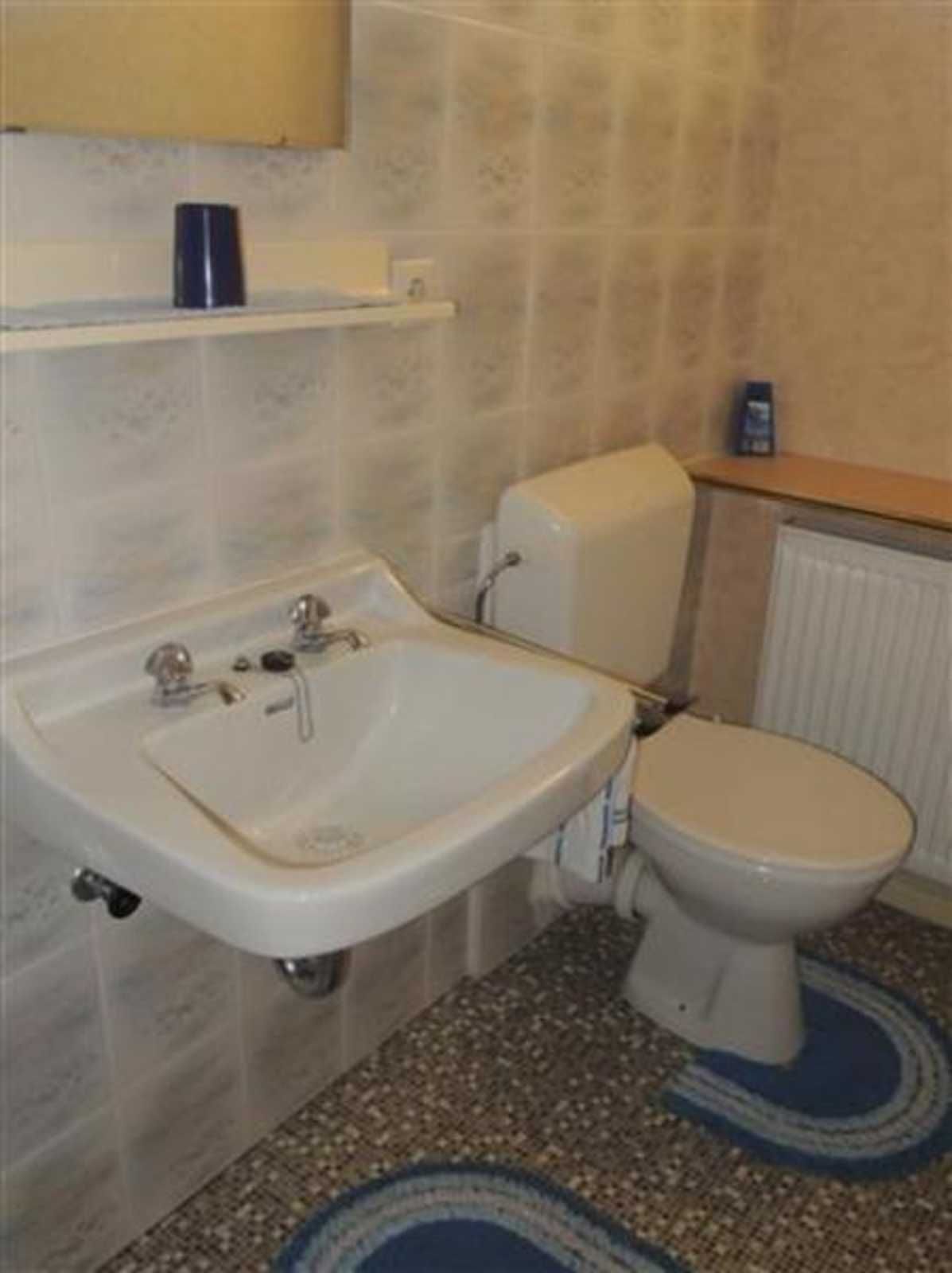 Dusche, Toilettenpapier