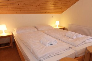 2 slaapkamers, een kluis op de kamer, reisbedje, wifi