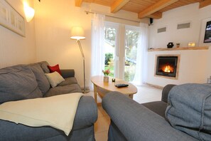 Fernseher, Kamin