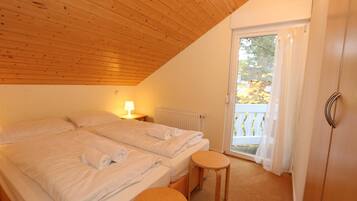 2 Schlafzimmer, Zimmersafe, Reisekinderbett, WLAN