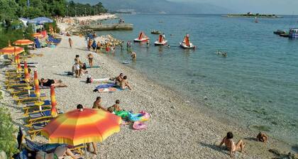 Holiday apartment blizu centra grada