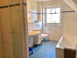 Imagen sin descripción, 3 de 27, botón