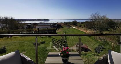 Vacation apartment 120 sqm - Holiday apartment Holnishof