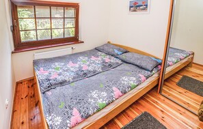 2 bedrooms
