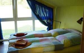 3 chambres, lit parapluie, Wi-Fi, draps fournis