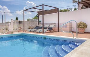 A heated pool - Awesome home in Alberique (Alberique)