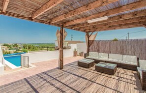 Terrace/patio - Awesome home in Alberique (Alberique)