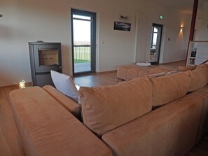 غرفة المعيشة