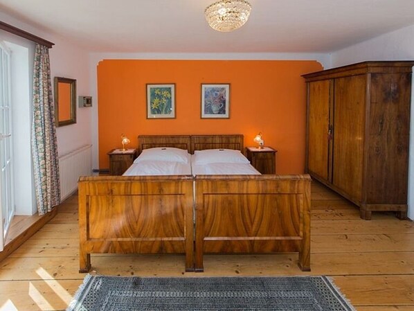 1 habitación, caja de seguridad en la habitación, escritorio y wifi