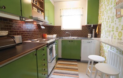 1 bedroom stunning home in Lärbro