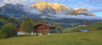 Estudio con piscina y sauna