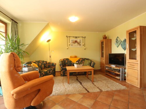 Apartment 2, 1st floor, 3 rooms, Loddin - 4-star apartments-Hansch