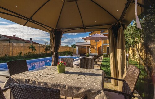 Acogedor apartamento en Gracisce con.